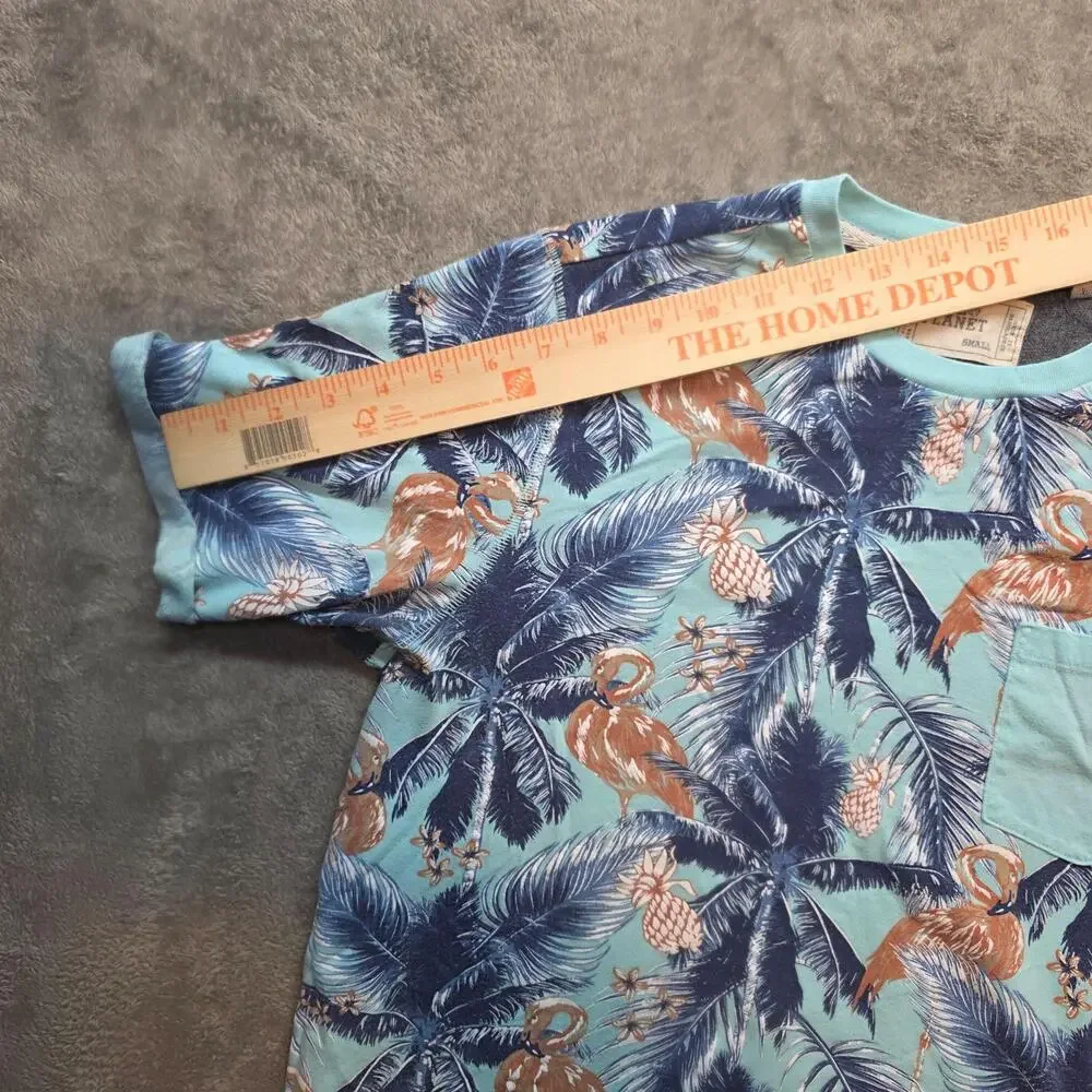 Flamingo Hawaiian Shirt Mens L Blue Palm Tree Pineapple Graphic Pocket T-Shirt